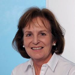 Angela Ernst